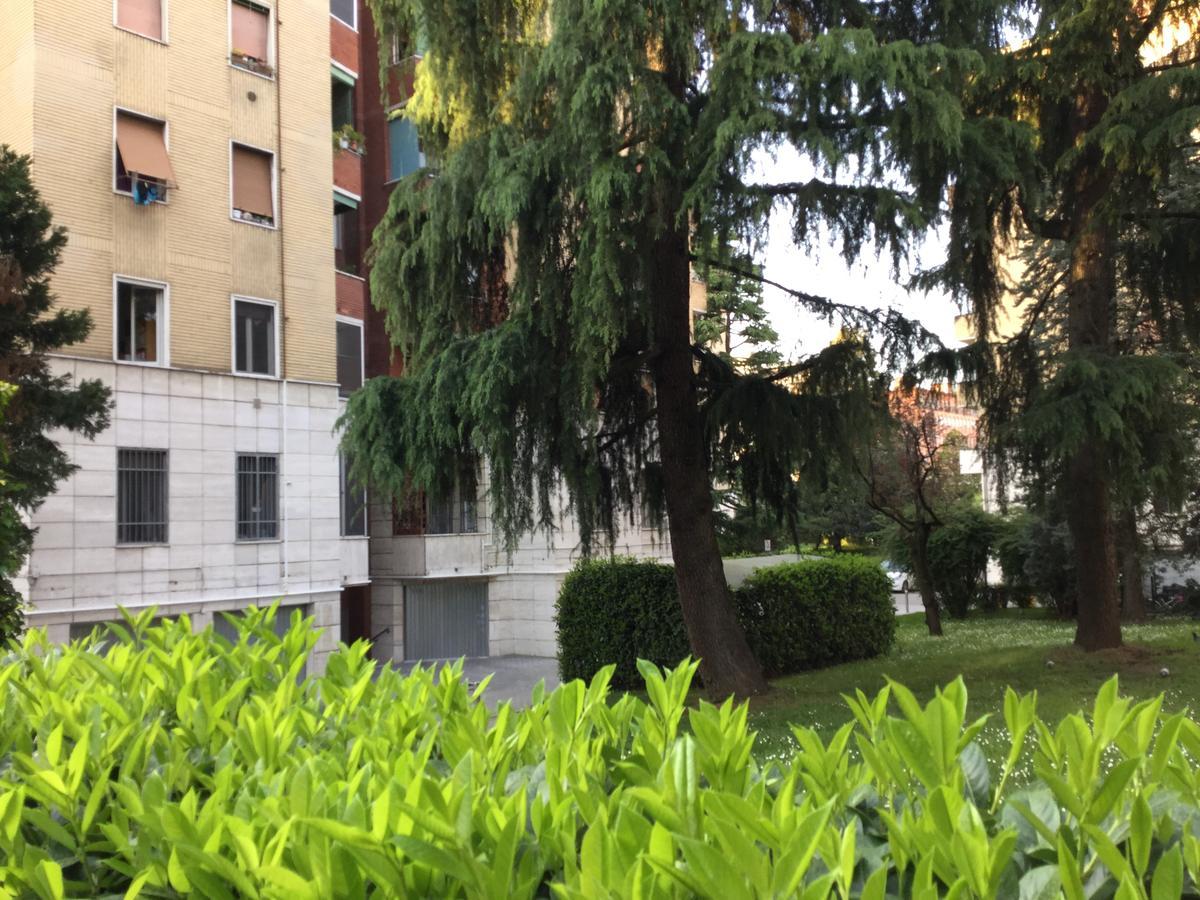 Apartment Chiesarossa Milan Exterior photo